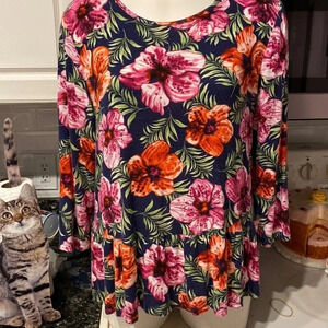 C womens Como Barack multi color floral stretch 3/4 sleeve regular size top XL